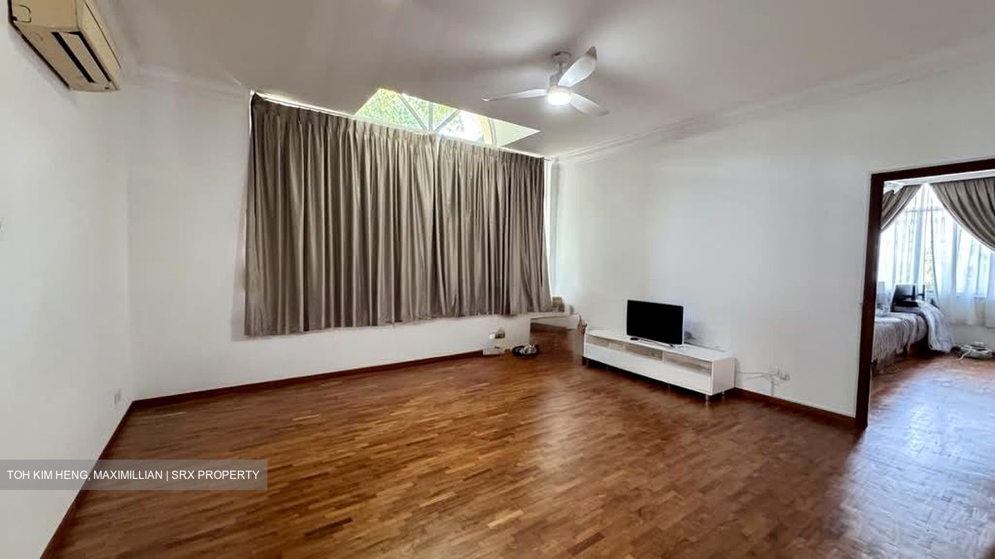 South Woodlands Drive (D25), Terrace #574111111